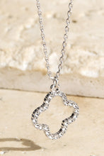 Load image into Gallery viewer, Crystal Clover Necklace
