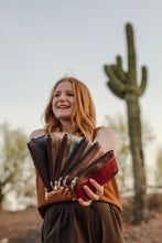 Load image into Gallery viewer, Catchy Clutch Crossbody Purse
