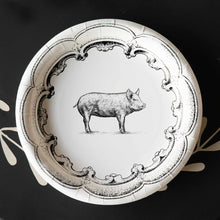 Load image into Gallery viewer, Pig Dinner Paper Plates 10&quot;
