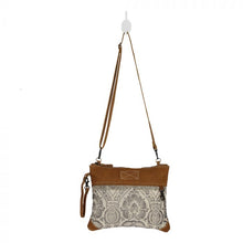Load image into Gallery viewer, Floral Cross Body Purse 2576
